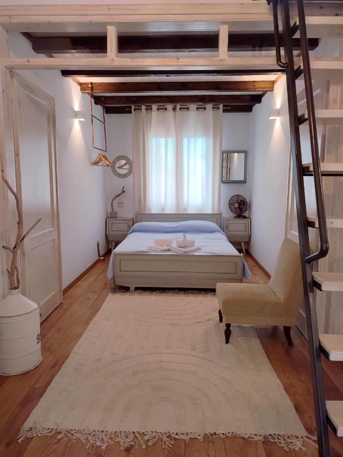 Habezeiko - The Vintage House Villa Afytos Buitenkant foto